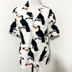 L.O.G.G. by H&M Small Button Down Tucan All Over Print Short Sleeve Shirt